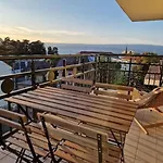 Le Clos Fleury Apartment